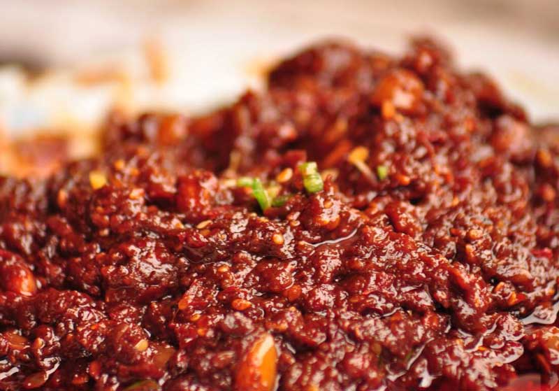 企业想要的辣椒酱灌装机生产线是怎样的？