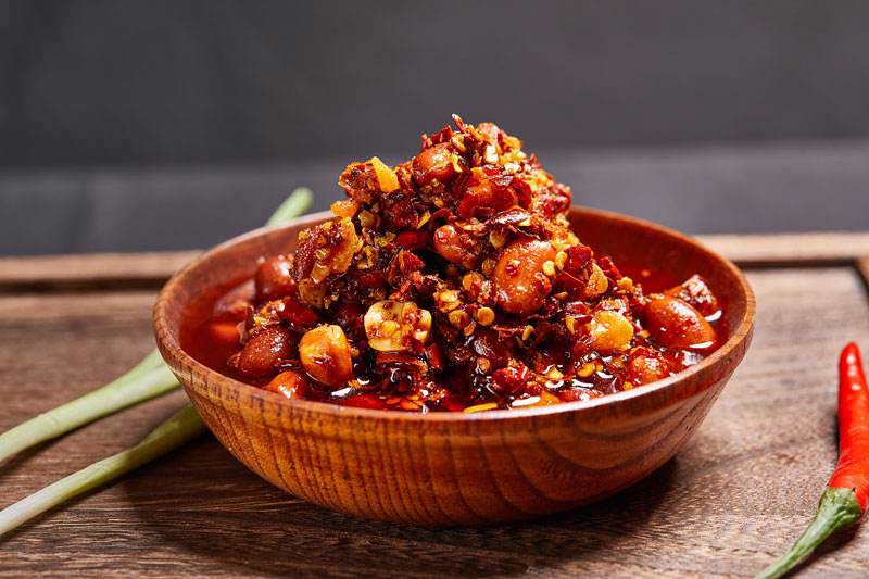 如何选购辣椒酱灌装机？